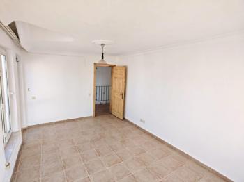 Didim Efeler'de Satılık Geniş 4+1 Kat Dubleksi 190m2 - Ailelere Özel