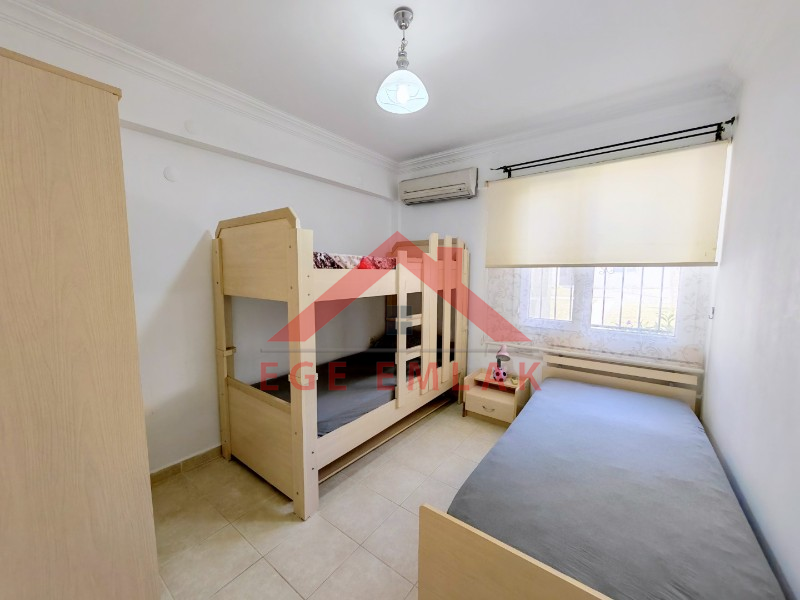 Didim Çamlık'ta Ünlü Royal Marina Complex İçinde Satılık Havuz Gören Eşyalı Giriş Kat Daire