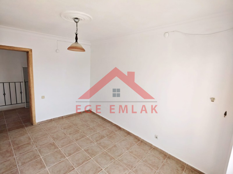 Didim Efeler'de Satılık Geniş 4+1 Kat Dubleksi 190m2 - Ailelere Özel