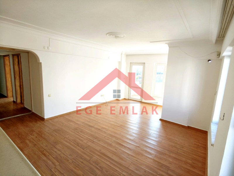 Didim Efeler'de Satılık Geniş 4+1 Kat Dubleksi 190m2 - Ailelere Özel