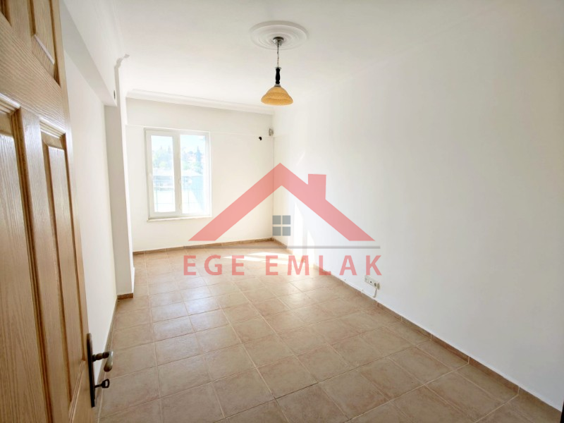 Didim Efeler'de Satılık Geniş 4+1 Kat Dubleksi 190m2 - Ailelere Özel