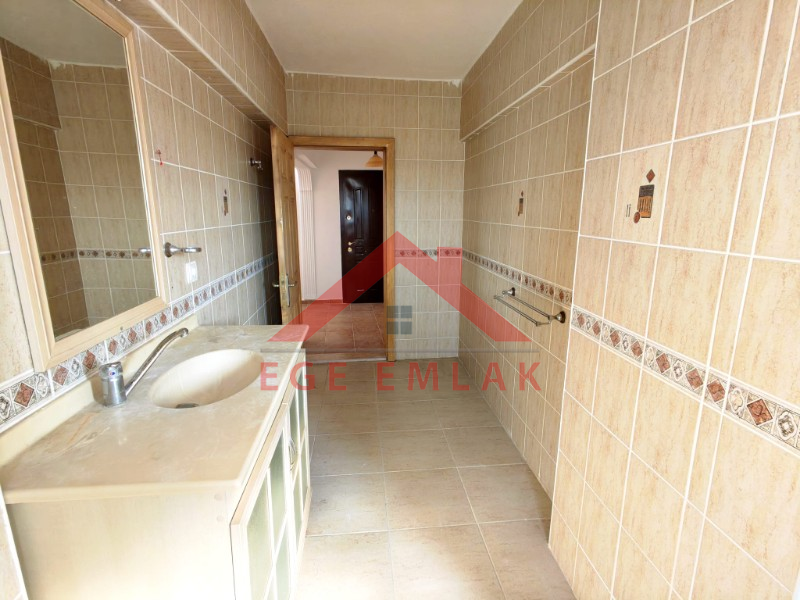 Didim Efeler'de Satılık Geniş 4+1 Kat Dubleksi 190m2 - Ailelere Özel