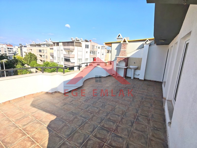 Didim Efeler'de Satılık Geniş 4+1 Kat Dubleksi 190m2 - Ailelere Özel