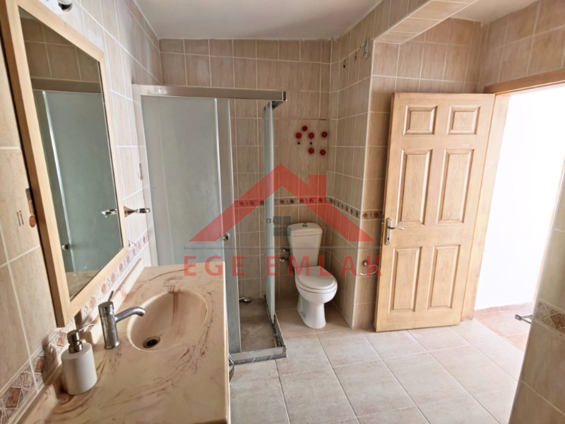 Didim Efeler'de Satılık Geniş 4+1 Kat Dubleksi 190m2 - Ailelere Özel