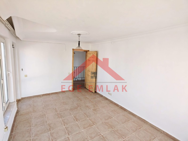 Didim Efeler'de Satılık Geniş 4+1 Kat Dubleksi 190m2 - Ailelere Özel