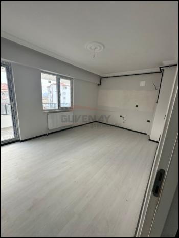 GÜVENAY - ÇORUM ULUKAVAK MAH. DOĞA KOLEJİ ALTI SATILIK 2+1 DAİRE