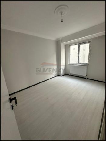 GÜVENAY - ÇORUM ULUKAVAK MAH. DOĞA KOLEJİ ALTI SATILIK 2+1 DAİRE