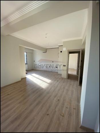 GÜVENAY - ÇORUM MERKEZ KALE MAH. ALAADDİN CAMİ KARŞISI SATILIK DAİRE