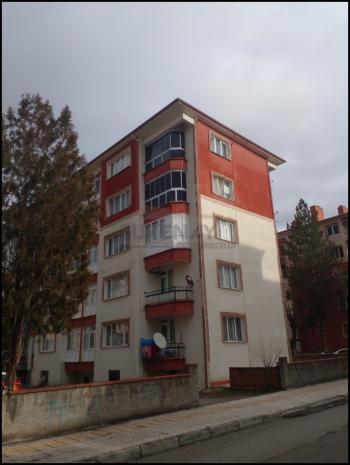 GÜVENAY - ÇORUM MİMARSİNAN MİMARSİNAN CAMİİ KARŞISI 4+1 BAKIMLI SATILIK DAİRE 