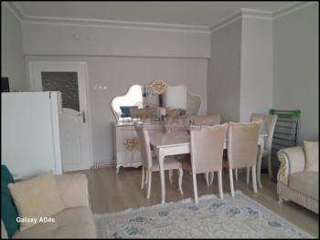 GÜVENAY - ÇORUM MİMARSİNAN MİMARSİNAN CAMİİ KARŞISI 4+1 BAKIMLI SATILIK DAİRE 