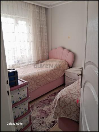 GÜVENAY - ÇORUM MİMARSİNAN MİMARSİNAN CAMİİ KARŞISI 4+1 BAKIMLI SATILIK DAİRE 