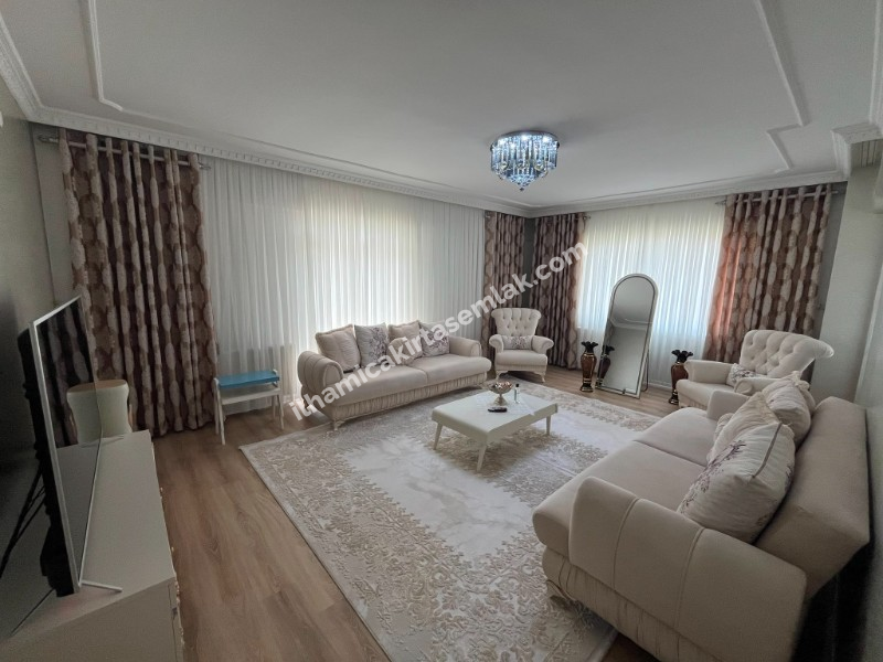 CEVDET PAŞA MAHALLESİNDE SİTE İÇİ GENİŞ SATILIK 3+1 DAİRE
