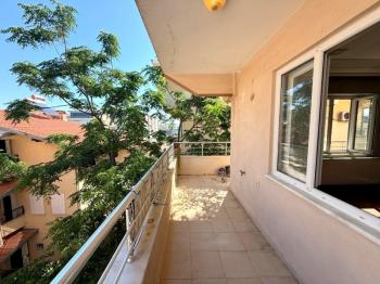 Efeler Mahallesinde 3+1 Ayrı Mutfaklı Kiralık Daire