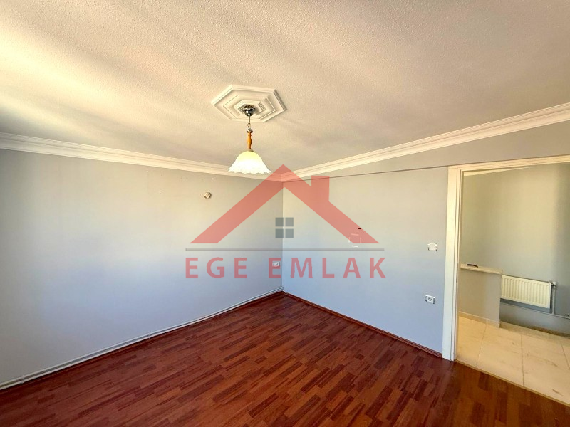 Efeler Mahallesinde 3+1 Ayrı Mutfaklı Kiralık Daire