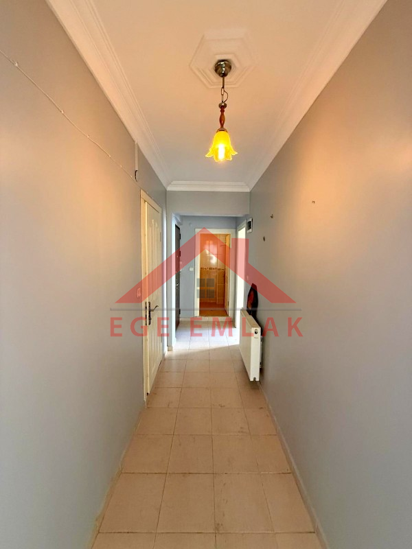 Efeler Mahallesinde 3+1 Ayrı Mutfaklı Kiralık Daire