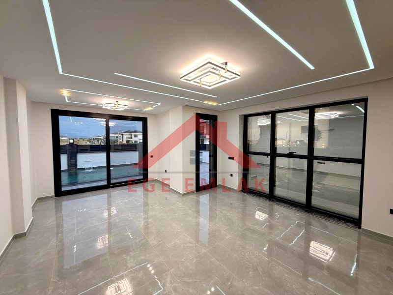 Didim'in En Sade Ve Şık Satılık Villası