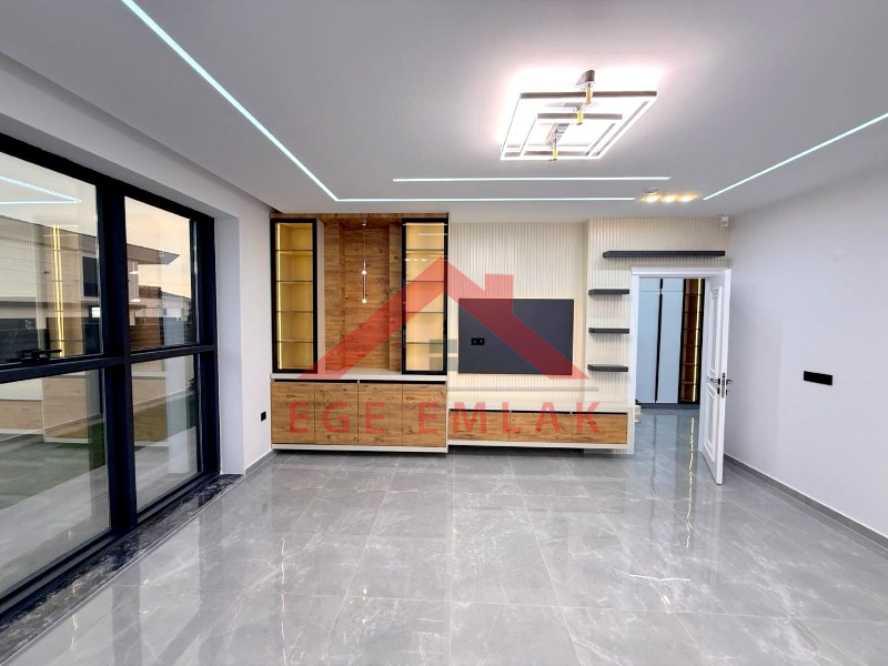 Didim'in En Sade Ve Şık Satılık Villası