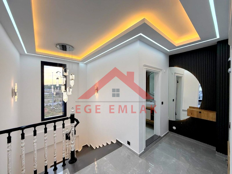Didim'in En Sade Ve Şık Satılık Villası