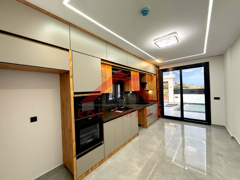 Didim'in En Sade Ve Şık Satılık Villası