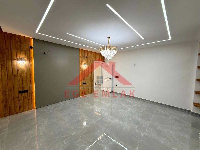 Didim'in En Sade Ve Şık Satılık Villası