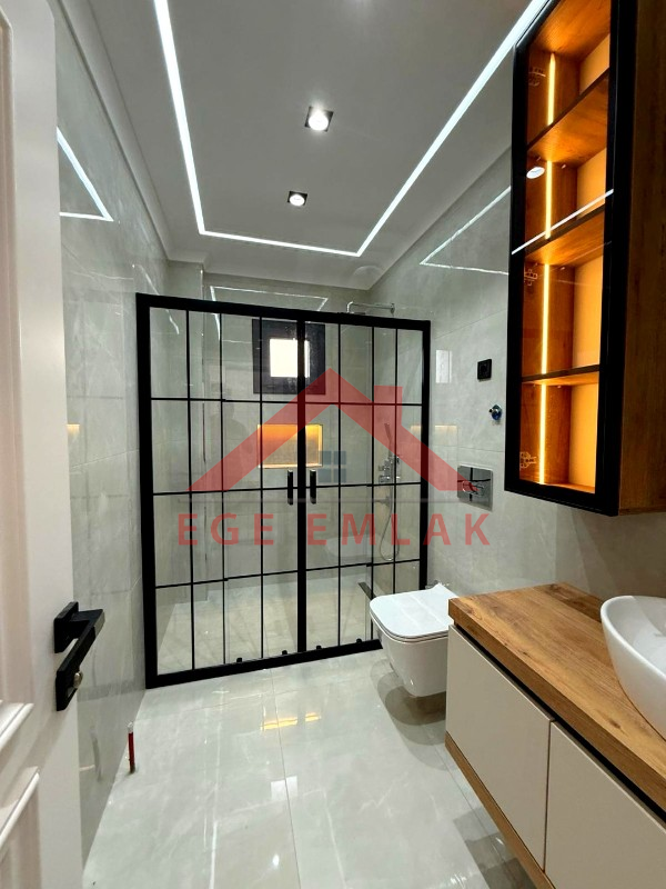 Didim'in En Sade Ve Şık Satılık Villası