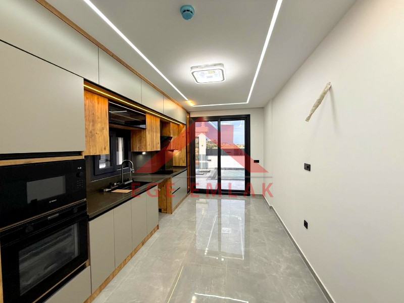Didim'in En Sade Ve Şık Satılık Villası