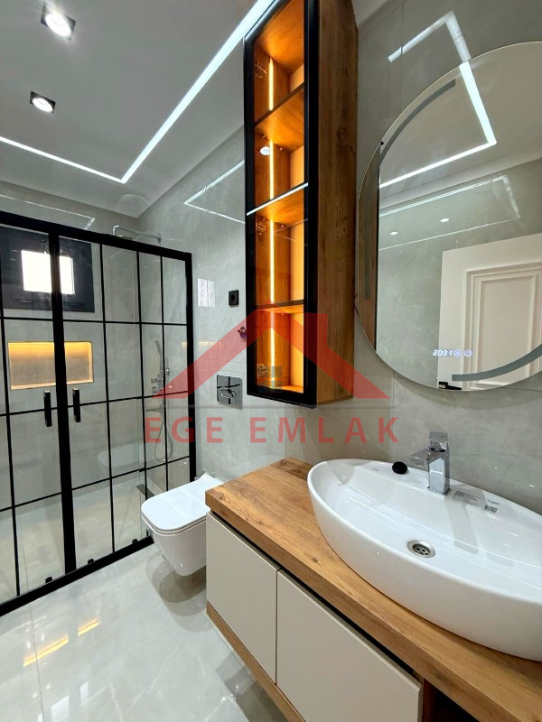 Didim'in En Sade Ve Şık Satılık Villası