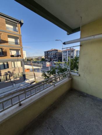 AFYON ÜÇOK EMLAKTAN ALİ İHSAN PAŞA MAH KİRALIK 3+1 TEMİZ BAKIMLI DAİRE