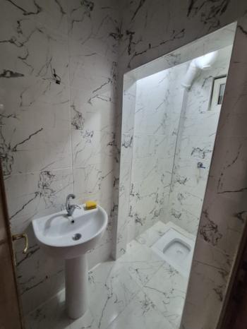 AFYON ÜÇOK EMLAKTAN ALİ İHSAN PAŞA MAH KİRALIK 3+1 TEMİZ BAKIMLI DAİRE