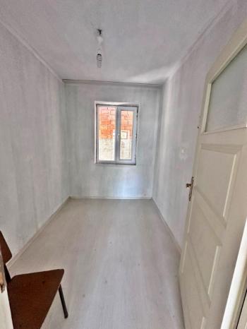 AFYON ÜÇOK EMLAKTAN NURİBEY KASABASINDA SATILIK 2+1 TEMİZ BAKIMLI MÜSTAKİL EV