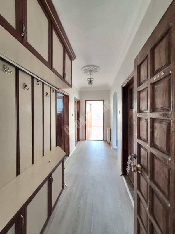 AFYON ÜÇOK EMLAKTAN ALİ İHSAN PAŞA MAH KİRALIK 3+1 TEMİZ BAKIMLI DAİRE
