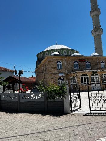 Balıkesir Gönen Sebepli Köyünde Müstakil Ev
