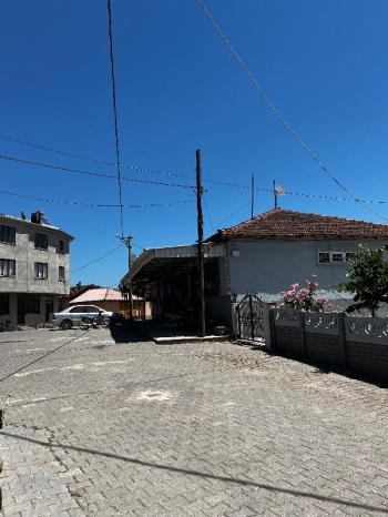 Balıkesir Gönen Sebepli Köyünde Müstakil Ev