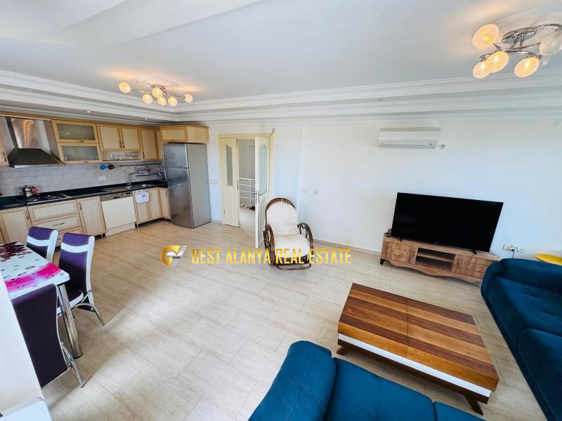 ALANYA TEPE MAHALLESİ GÜNLÜK KİRALIK 3+1 TRİPLEKS VİLLA