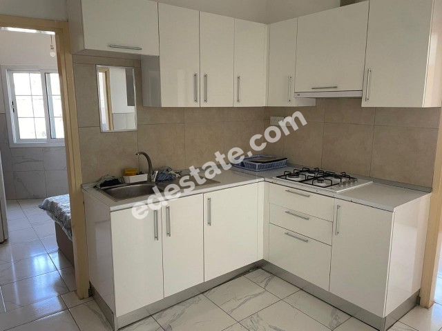 Lefkoşa Gönyeli Bölgesinde EŞYALI 3 AY ÖDEMELİ KİRALIK 2+1 DAİRE