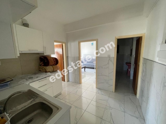 Lefkoşa Gönyeli Bölgesinde EŞYALI 3 AY ÖDEMELİ KİRALIK 2+1 DAİRE