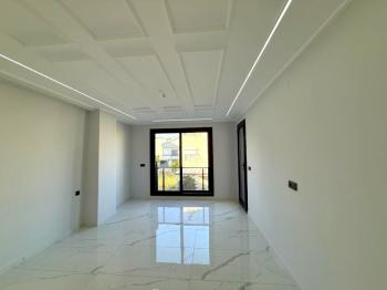 Didim Efeler Mahallesinde Havuzlu Satılık 3+1 Villa