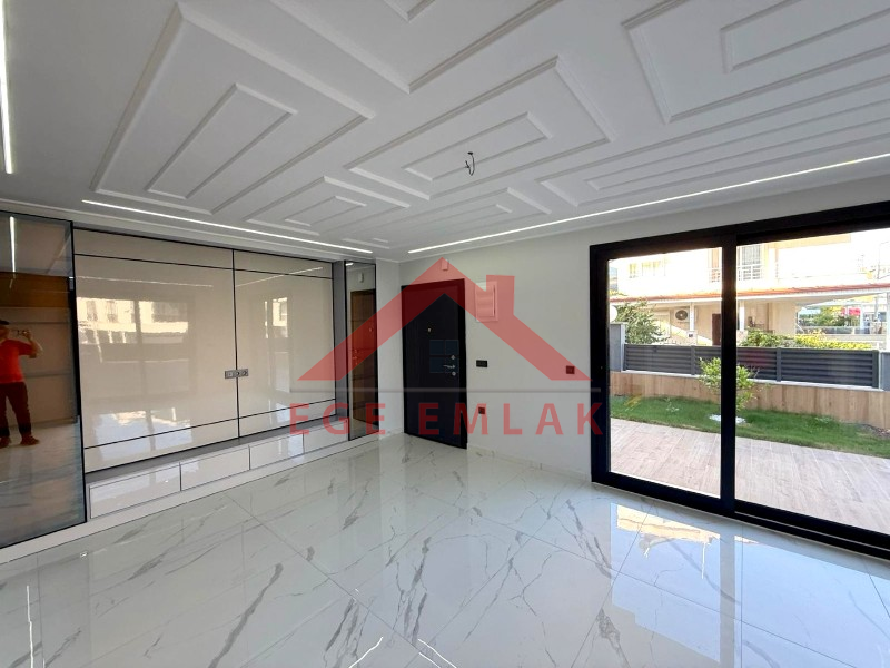 Didim Efeler Mahallesinde Havuzlu Satılık 3+1 Villa