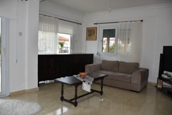 MAĞUSA TUZLA BÖLGESİNDE SATILIK 3+1 VİLLA