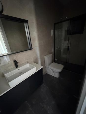 KÖŞKLÜÇİFTLİK'TE YENİ SIFIR 2+1 AYLIK ÖDEMELİ BEYAZ EŞYALI KİRALIK DAİRE 