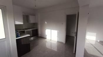 YENİKENT'TE TÜRK MALI SATILIK 3+1 DAİRE 