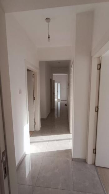 YENİKENT'TE TÜRK MALI SATILIK 3+1 DAİRE 