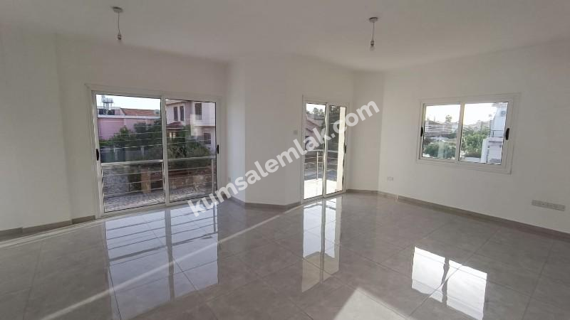 YENİKENT'TE TÜRK MALI SATILIK 3+1 DAİRE 