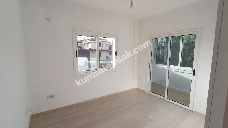 YENİKENT'TE TÜRK MALI SATILIK 3+1 DAİRE 