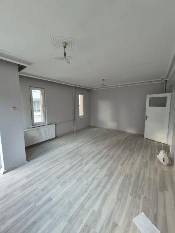 ✮ AFYON ÜÇOK EMLAKTAN CUMHURİYET MAH 3+1 120M² TEMİZ BAKIMLI KİRALIK DAİRE ✮
