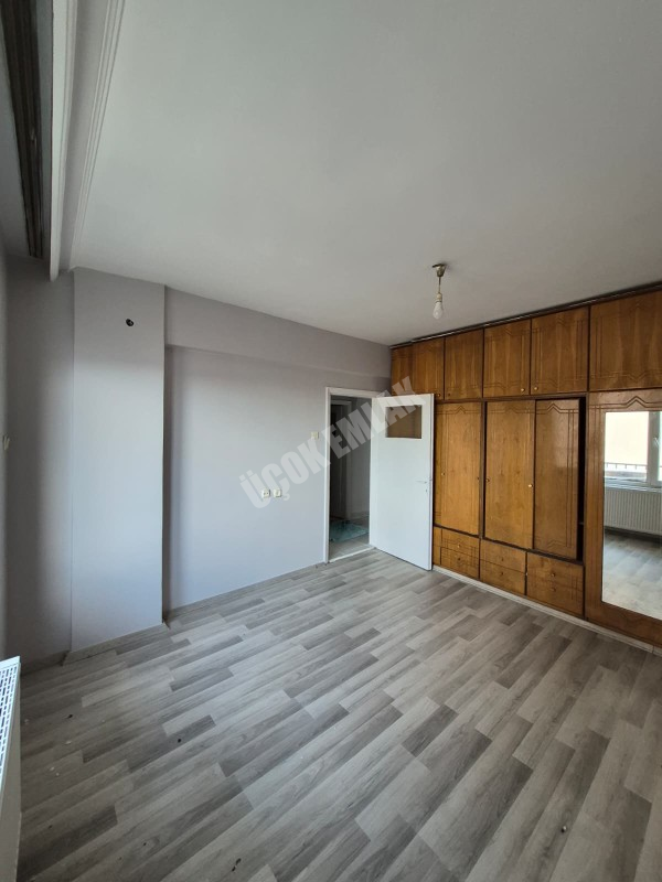 ✮ AFYON ÜÇOK EMLAKTAN CUMHURİYET MAH 3+1 120M² TEMİZ BAKIMLI KİRALIK DAİRE ✮