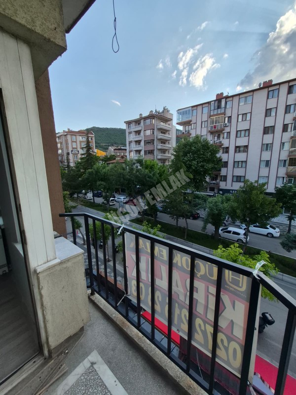 ✮ AFYON ÜÇOK EMLAKTAN CUMHURİYET MAH 3+1 120M² TEMİZ BAKIMLI KİRALIK DAİRE ✮