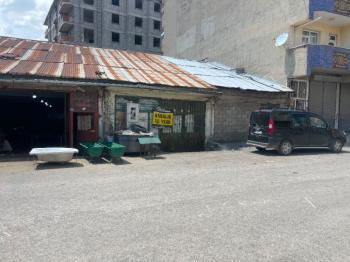 AĞRI MERKEZ'DE TİCARİ FIRSAT: ESKİ VAN CADDESİ’NDE 110 M2 KİRALIK DÜKKAN