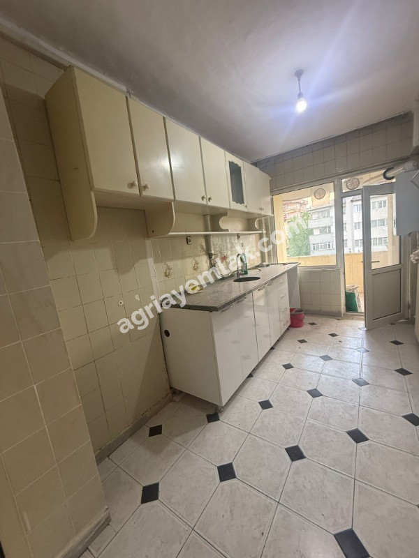 Satılık 3+1 Daire, 110m², Lena Hastanesi Yakını