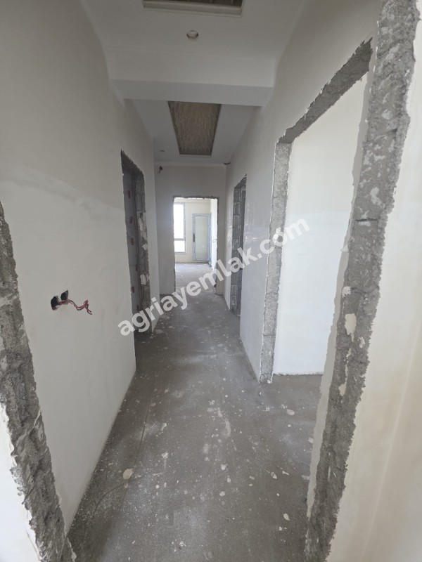 FIRAT MAH. ÇEVRE YOLU 3+1 SIFIR SATILIK DAİRELER